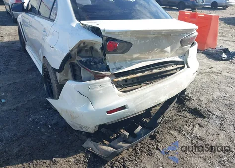 2011 Mitsubishi Lancer Evolution Gsr z USA, uszkodzony, nr VIN JA32W8FV7BU029000